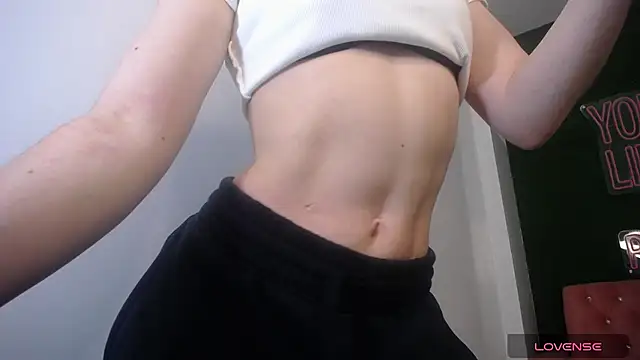 Alina Lee t online show from September 13, 8:06 pm