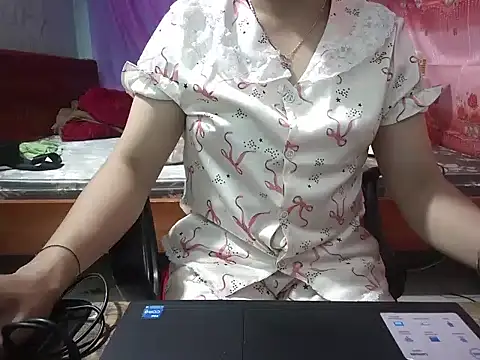 Xue weng online show from March 27, 12:28 pm