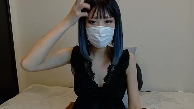 sarina at online show from September 21, 8:24 am