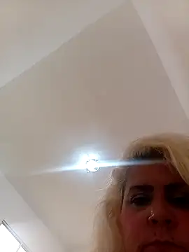 flavinhasensual online show from March 28, 3:11 pm