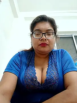 Elie couple143 online show from December 19, 7:39 pm