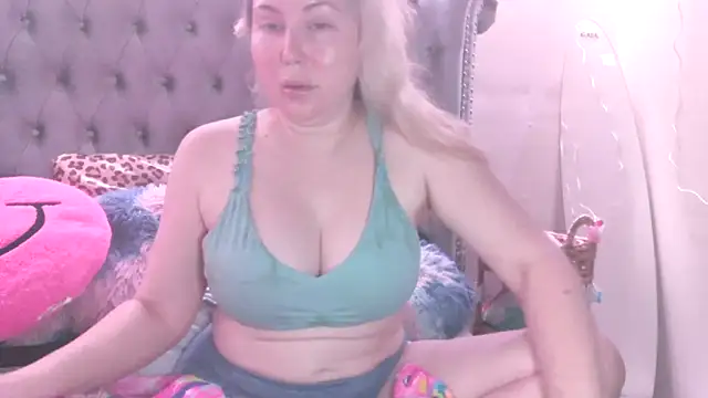 BigBoobsBlair online show from May 16, 7:24 pm