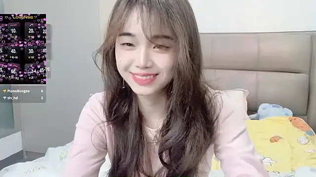 kexin a online show from March 5, 10:55 am