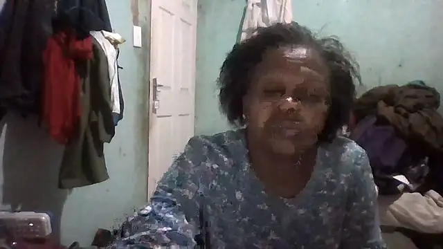 Snapshot of Nicky52 chatting on September 14, 6:28 pm Nicky52 online show from September 14, 6:28 pm