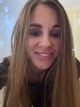 LucieMack online show from October 20, 9:07 pm