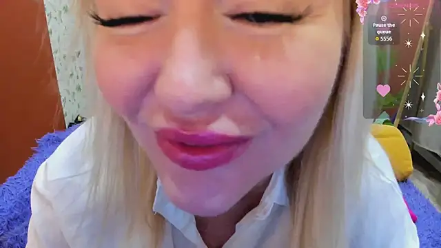 FlirtyMary online show from April 23, 10:01 pm