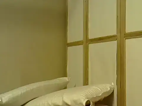 ITALIANASISIXX online show from November 4, 4:45 pm