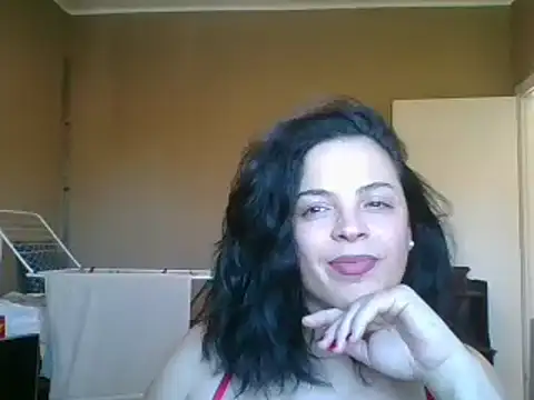 ITALIANASISIXX online show from April 25, 3:09 pm