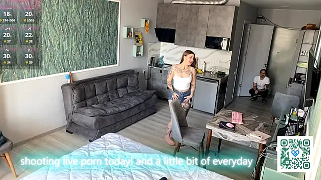 VelvetMiley online show from April 25, 1:41 pm