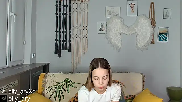 daddyonlyloveme online show from January 15, 9:32 pm