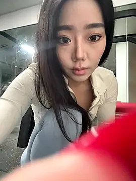 jiajia L online show from December 14, 2:12 pm