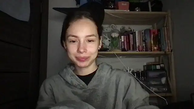 Snapshot of Yuna5343 chatting on October 4, 9:30 pm Yuna5343 online show from October 4, 9:30 pm