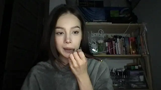 Snapshot of Yuna5343 chatting on October 15, 9:06 pm Yuna5343 online show from October 15, 9:06 pm