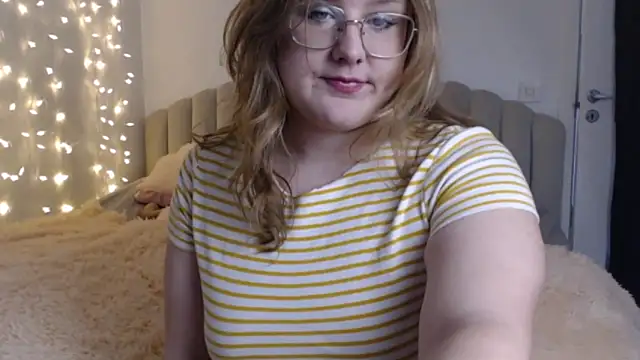 AgnesRoseCams online show from February 4, 11:13 am