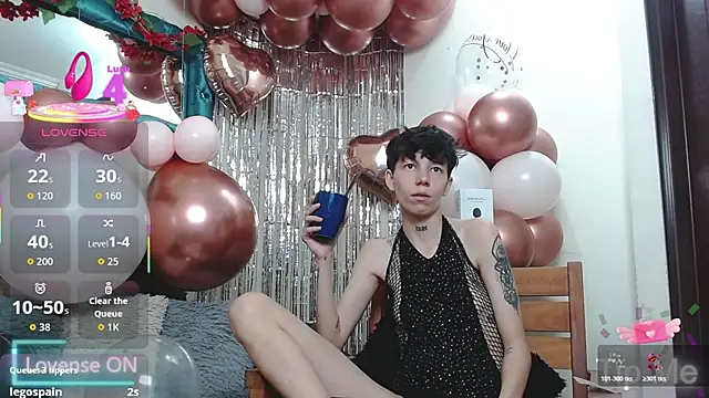 LiamBrown09 online show from February 13, 8:10 pm