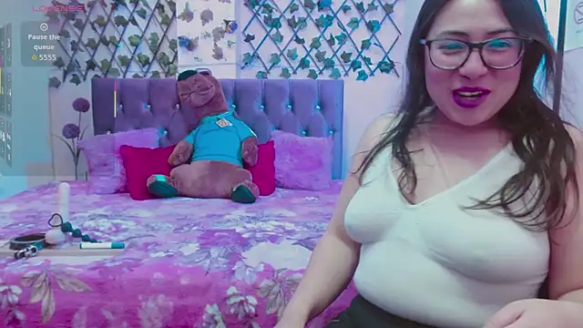 Snapshot of Estrella__sex chatting on September 29, 8:36 pm Estrella sex online show from September 29, 8:36 pm