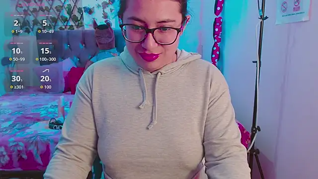 Snapshot of Estrella__sex chatting on October 11, 12:30 pm Estrella sex online show from October 11, 12:30 pm