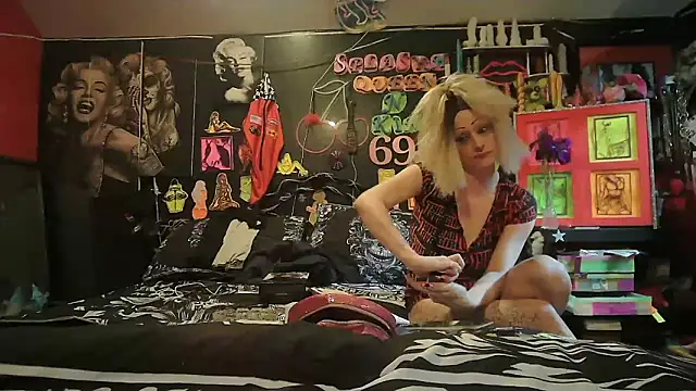 Splash Queen420 online show from May 1, 4:16 am