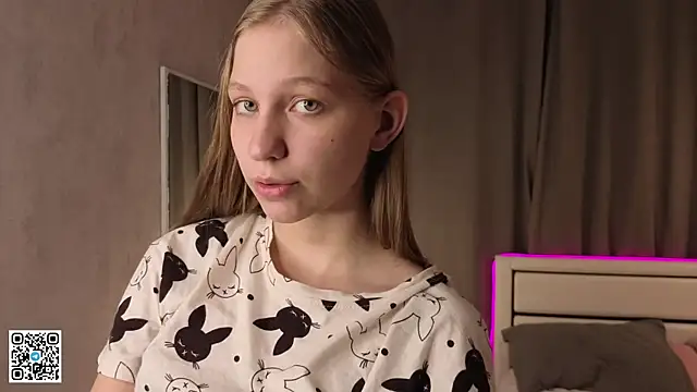 Snapshot of LynneHaviland chatting on September 16, 6:38 pm LynneHaviland online show from September 16, 6:38 pm