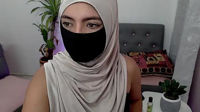 Snapshot of jade_nassar chatting on September 12, 4:58 pm jade nassar online show from September 12, 4:58 pm