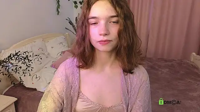 Evi Brook online show from October 15, 1:25 pm