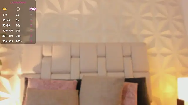 scarlettadams   online show from April 25, 1:41 pm