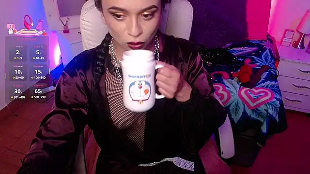 elapetitie online show from October 28, 8:53 am