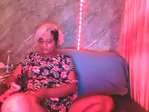 ZARIA-VIXEN online show from November 17, 7:42 am