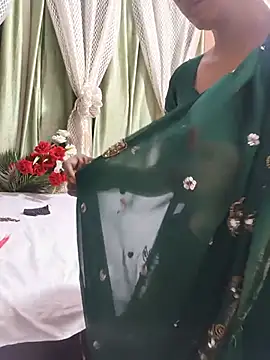 Shalu G online show from July 19, 3:36 pm