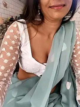 Shalu G online show from June 18, 9:14 am