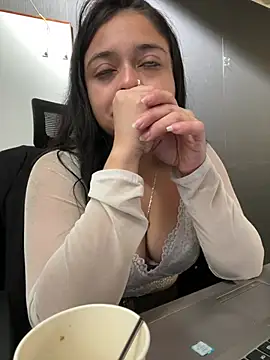 Emily Rivers  online show from February 14, 2:08 pm