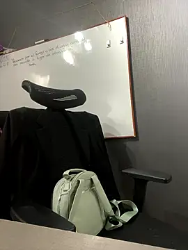 Emily Rivers  online show from January 17, 1:40 pm