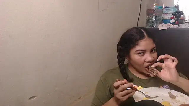 madelene online show from June 8, 2:34 am