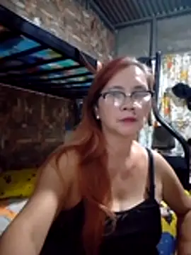 SexyHottMom online show from April 5, 1:54 pm