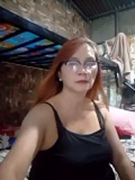 SexyHottMom online show from April 23, 12:29 pm