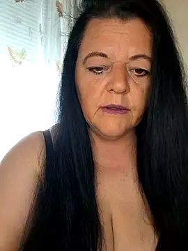 BlacReign online show from July 23, 3:31 pm