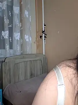 BlacReign online show from March 12, 7:49 pm