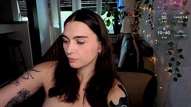 dorfmatratze   online show from October 4, 9:37 am