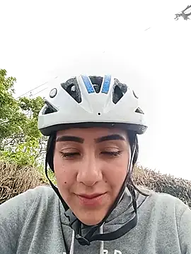 CAROLINE  07 online show from April 27, 4:15 pm