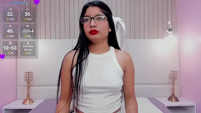 MelanyWayne  online show from June 5, 12:00 pm