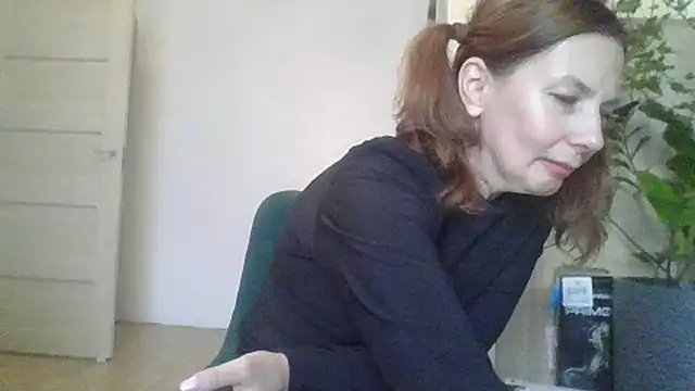 Snapshot of Sweetmurrr chatting on September 22, 4:55 am Sweetmurrr online show from September 22, 4:55 am