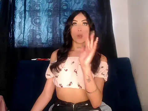 Megan Gil  online show from January 8, 10:14 pm