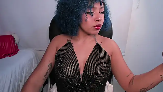 momo ayasse online show from April 23, 3:36 am