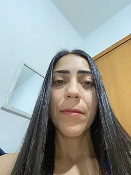 lucioliveira online show from June 3, 2:18 pm