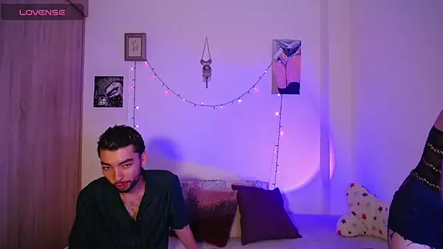 dark  nymph online show from March 11, 3:33 am