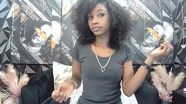 Snapshot of Lilmisbaddyxxx chatting on September 10, 6:52 pm Lilmisbaddyxxx online show from September 10, 6:52 pm