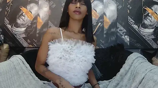 Lilmisbaddyxxx online show from April 19, 7:49 pm