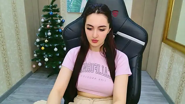 Elizabeth Meyer online show from December 20, 9:41 pm