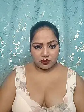 Snapshot of hornypriya696 chatting on October 7, 6:12 pm hornypriya696 online show from October 7, 6:12 pm