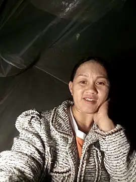 MaiHoa69 online show from April 24, 3:26 pm